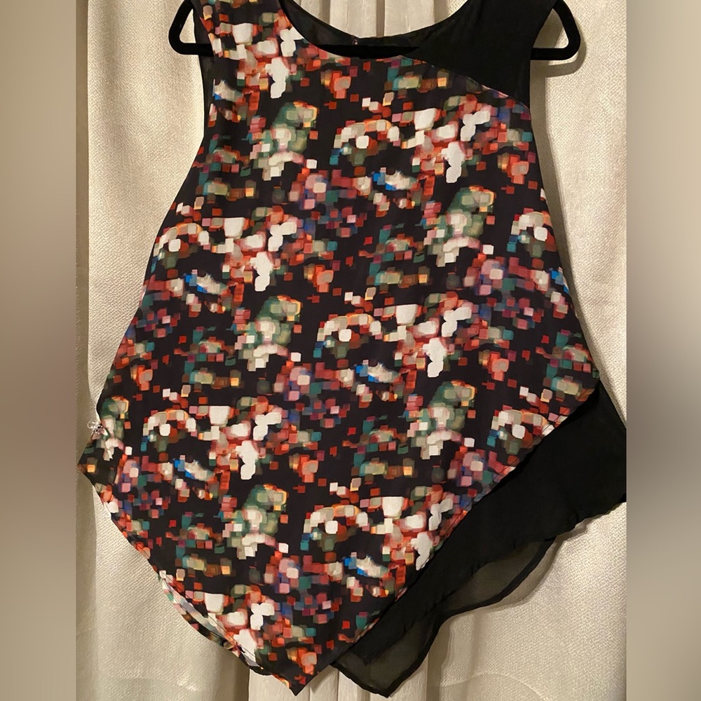 Multi colored V-cut casual dress shirt